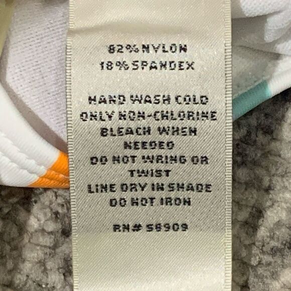 Brand‎ New GB Women's Large Removable Pads Surf Side Striped Bikini Top Swimwear - Picture 3 of 6